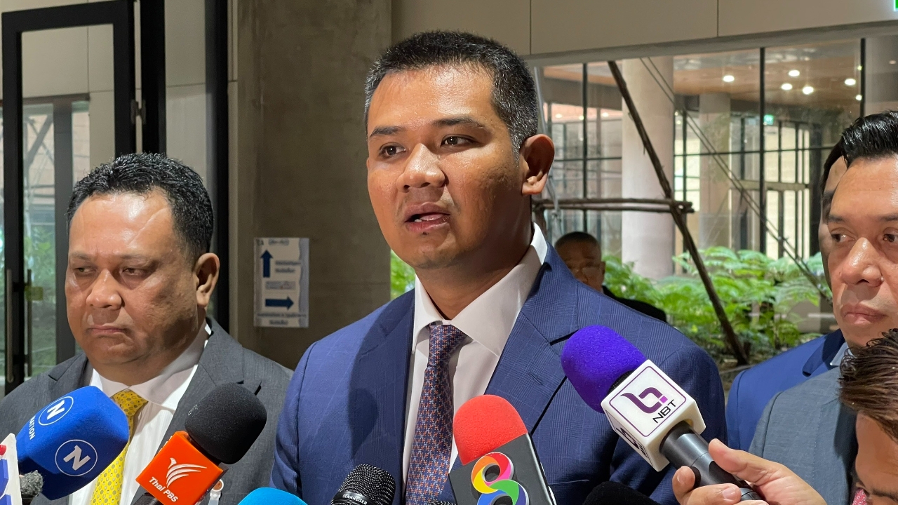 ထိုင်းရဲကော်မရှင် ဥက္ကဋ္ဌ၏သမီး ကျားဖြန့်ဂိုဏ်း ငွေလိမ်ခြင်းခံရပြီး ဘတ် ၆ သိန်းခွဲ ဆုံးရှုံး 