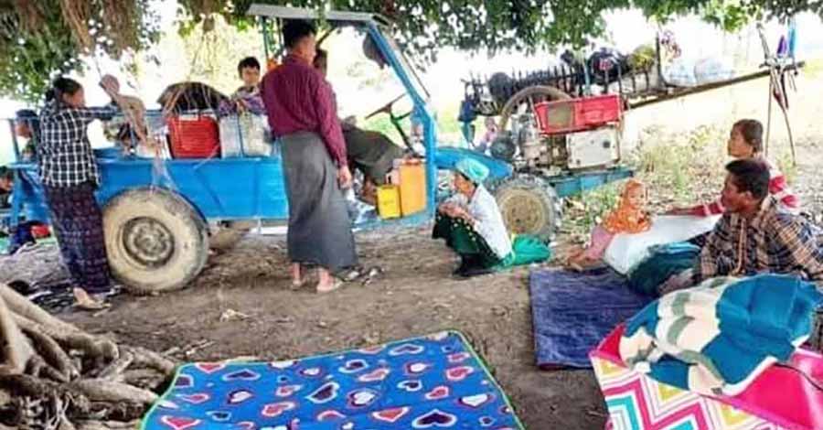 စစ်ကြောင်းထိုးသဖြင့် ရွှေဘိုဒေသခံထောင်ချီ ထွက်ပြေး၊ ဘုတလင်တွင် စစ်ကြောင်းတိုက်ခိုက်ခံရ