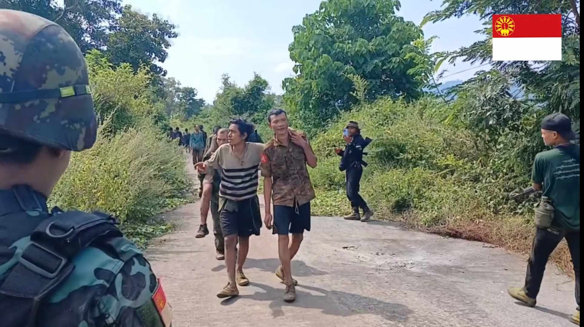 ခေါပုတ်စခန်းမှ ဆုတ်ခွာလာသည့် ဗိုလ်ကြီး ၃ ဦးအပါအဝင် စစ်သုံ့ပန်း ၁၇ ဦးဖမ်းဆီးရမိ
