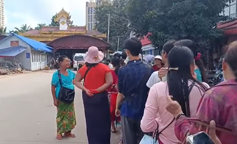 တရုတ်တွင် အလုပ်သွားလုပ်မည့် မြန်မာလုပ်သားများ အလုပ်ခေါ်စာ ကြန့်ကြာနေသဖြင့် အခက်ကြုံ 