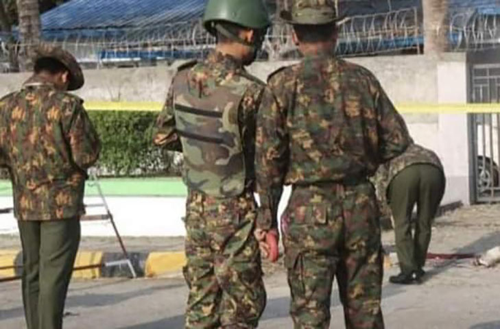 အေးသာယာ၌ လက်နက်များသိမ်းဆည်းမိပြီးနောက် တောင်ကြီးမြို့တဝိုက် ဖမ်းဆီးစစ်ဆေးနေ
