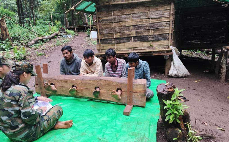 အမ်းမြို့ (နပခ) တိုက်ပွဲမှ ထွက်ပြေးလာသည့် စစ်ကောင်စီတပ်ဖွဲ့ဝင်  ၄  ဦးအား ဖမ်းမိ
