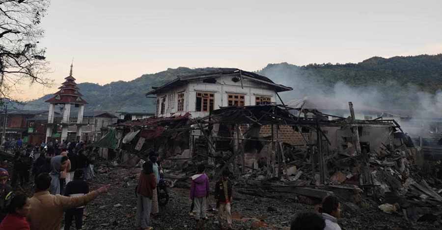 မိုးကုတ်နှင့် နောင်ချိုမြို့တို့ကို စစ်ကောင်စီ ဗုံးကြဲ၊ ပြည်သူ အယောက် ၂၀ သေဆုံး