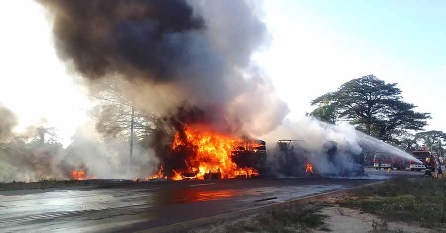 အမြန်လမ်းဟောင်းတွင် ဆီသယ်ယာဉ် မီးလောင်ပြီး ၁ ဦး သေဆုံး
