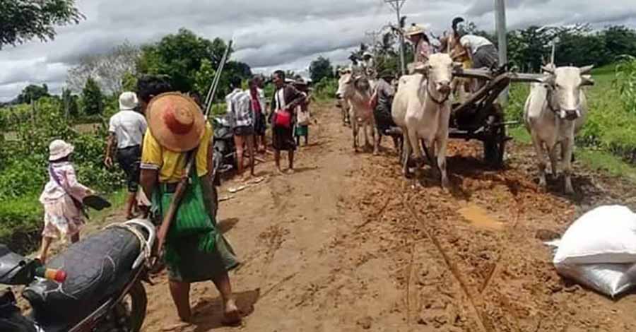 စစ်တပ် လက်နက်ကြီးကြောင့် ဂန့်ဂေါပြည်သူ ၅ ဦးဒဏ်ရာရ၊ ပခုက္ကူက စစ်တပ်ဂိတ် တိုက်ခိုက်ခံရ