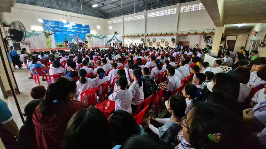အပြည်ပြည်ဆိုင်ကလေးများနေ့ မဲဆောက် ဆာသူလေးကျောင်းတွင် ကျင်းပ (ဓာတ်ပုံ) 