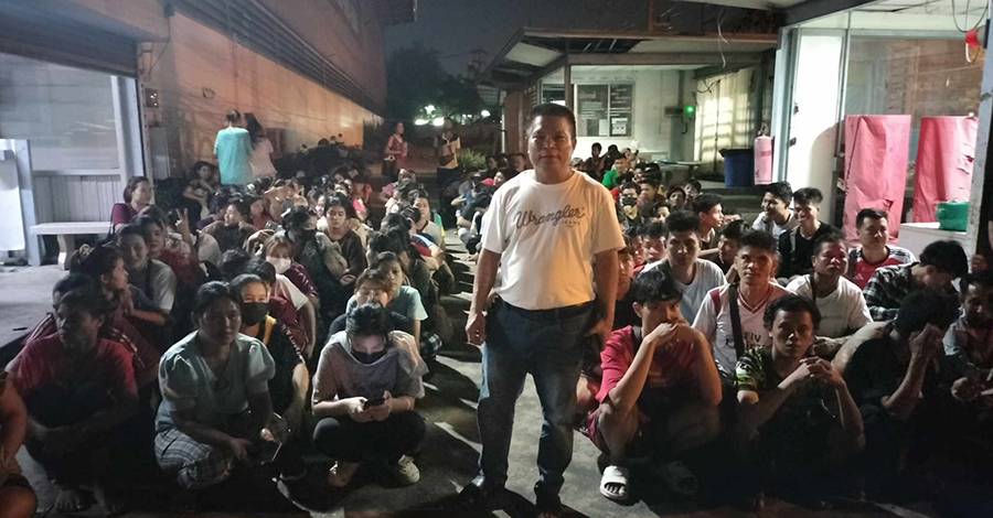 မဟာချိုင်တွင် အလုပ်ပွဲစားအလိမ်ခံရသော မြန်မာလုပ်သား ၁၀၀ ကျော် အစာငတ်ခံဆန္ဒပြ