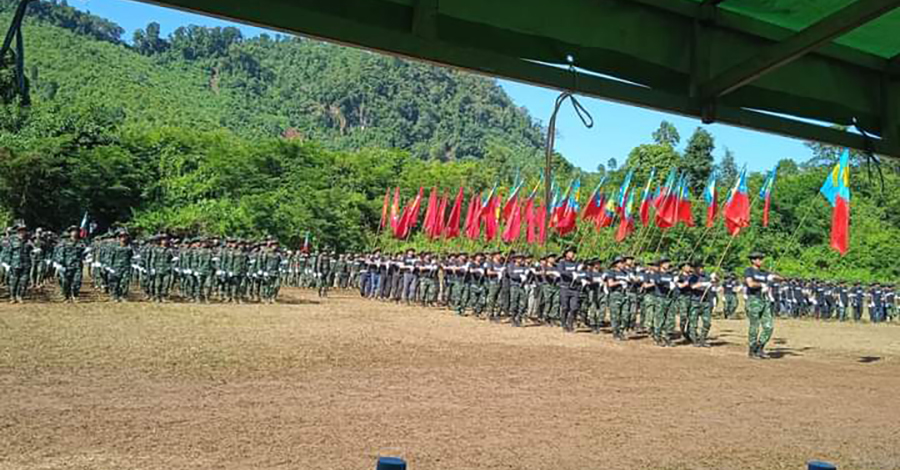 ကရင်နီဒေသကို ပြန်လည်ထိန်းချုပ်ရန် စစ်ကောင်စီတပ် အင်အားဖြည့်တင်းနေ
