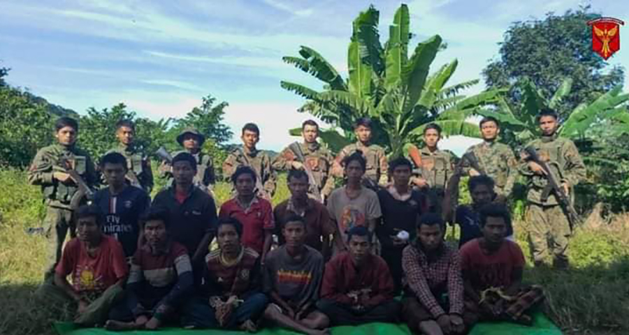 အမ်းမြို့ တမိုင်ကုန်းစခန်းက ဆုတ်လာသည့် စစ်သား ၁၄ ဦးကို ဖမ်းမိ