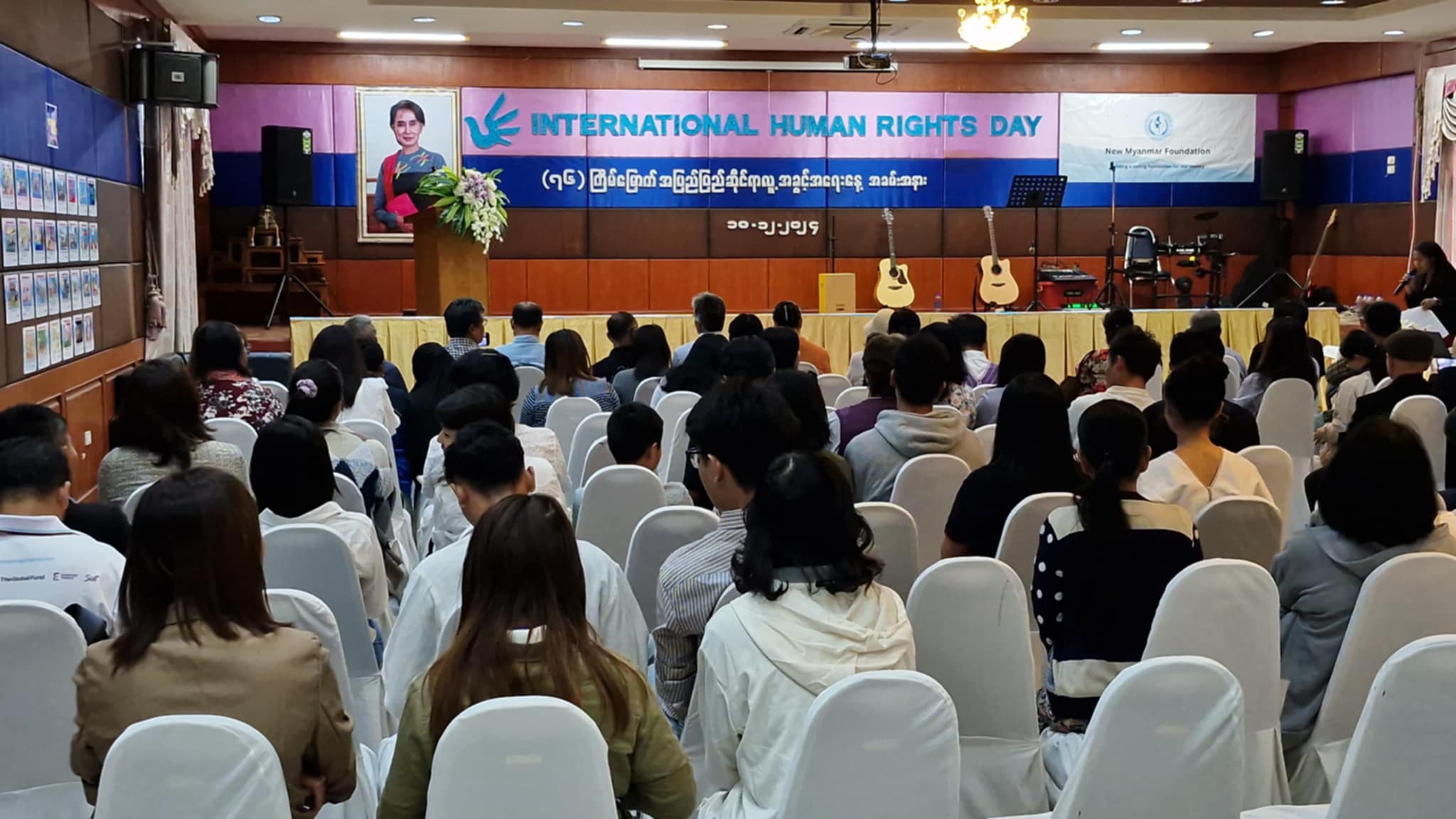 အပြည်ပြည်ဆိုင်ရာ လူ့အခွင့်အရေးနေ့ ထိုင်း-မြန်မာနယ်စပ် မဲဆောက်တွင်ကျင်းပ (ဓာတ်ပုံ)