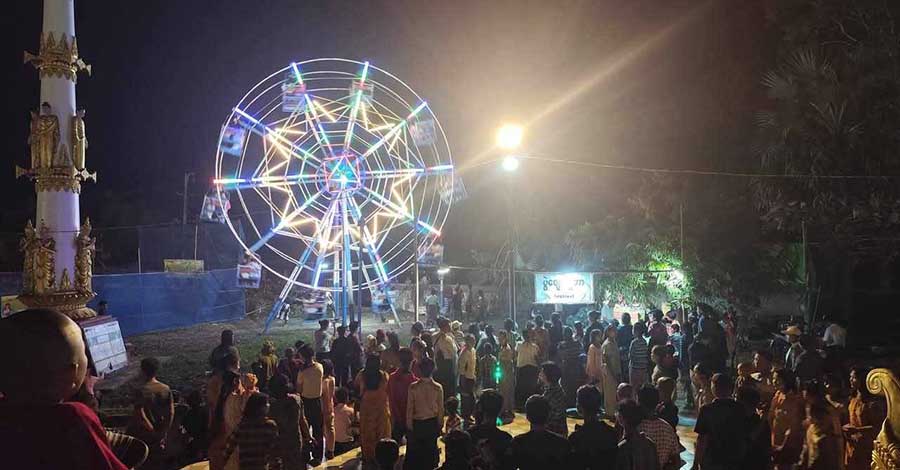 သာယာဝတီမြို့နယ်၌ ဘုရားပွဲပြန်လူငယ်များကို စစ်တပ်က ပေါ်တာဆွဲဖမ်းဆီး