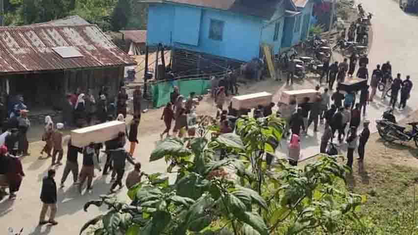 ဟားခါးအနီး ချွန်ကျုံးကျေးရွာကို လေယာဉ်ဖြင့်ဗုံးကြဲသဖြင့် မိသားစုဝင် ၄ ဦးသေဆုံး၊  ၉ ဦး ဒဏ်ရာရ