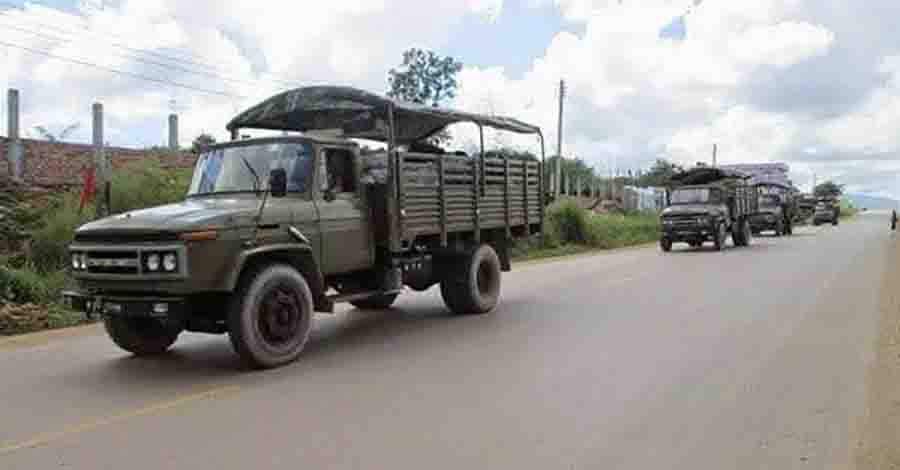 ကျုံပျော်တွင် စစ်တပ်က အရပ်ဘက်ကားများကို ချောဆွဲ၊ ရေကြည်၌ ရခိုင်စစ်ဘေးရှောင် ၁၃ ဦး ဖမ်းဆီးခံရ