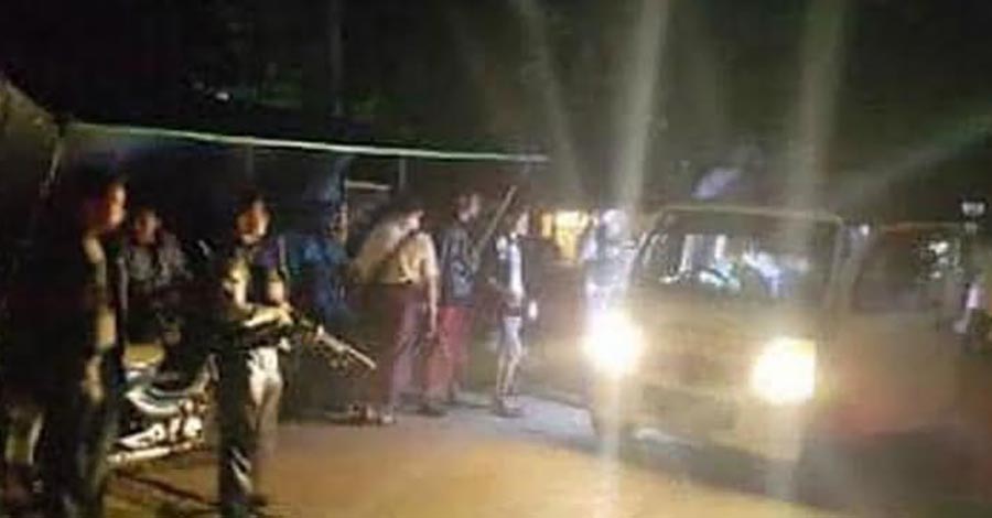 သထုံတွင် လူငယ် ၅၀ ခန့်ဖမ်းခံရ၊ ဓနုဖြူမှ ရန်ကုန်သို့သွားသည့် လူငယ် ၁ ဦး ဖမ်းခံရ