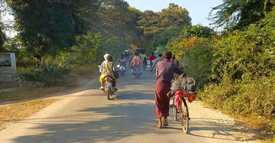 မြစ်ခြေမြို့နယ်၌ စစ်ကောင်စီတပ် စစ်ကြောင်းထိုးသဖြင့် ဒေသခံပြည်သူများ ထွက်ပြေးနေရ