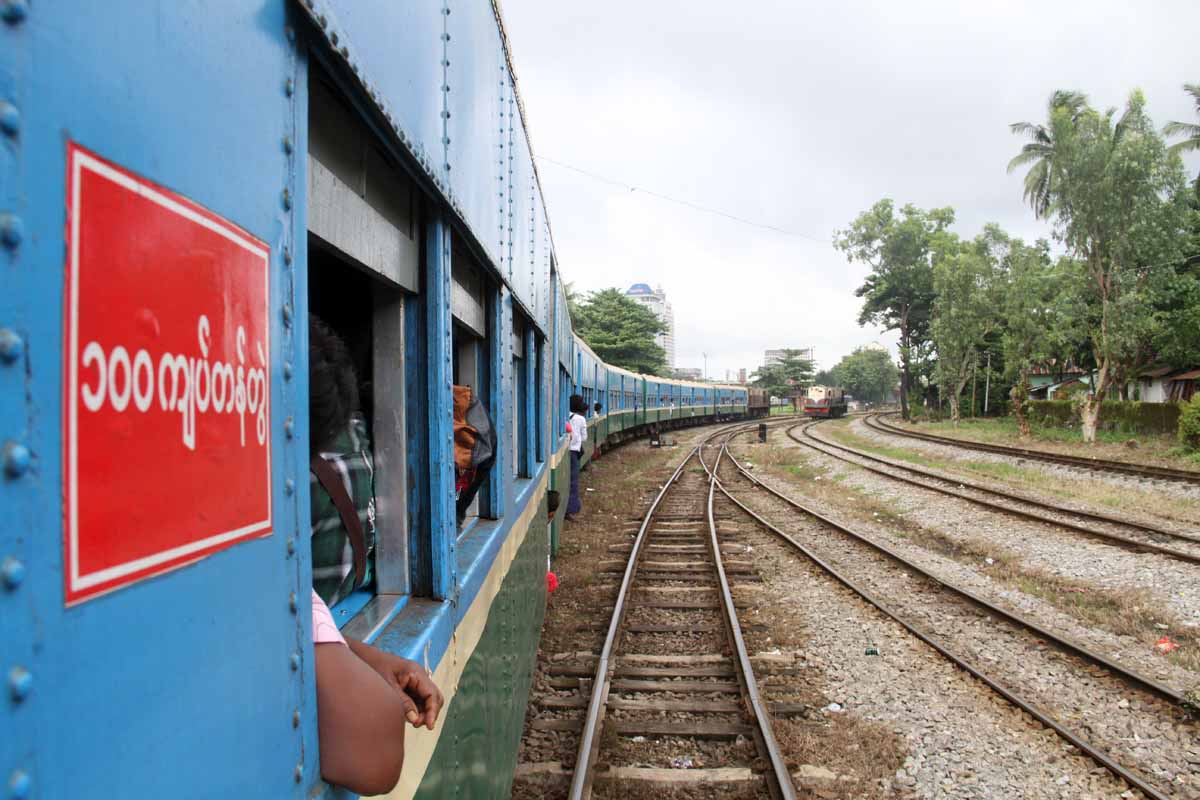 ရန္ကုန္-မႏၱေလးရထား ၁ နာရီ ကီလိုမီတာ ၁၀၀ ႏႈန္း ေျပးဆြဲနိုင္ေရး ေဆာင္ရြက္