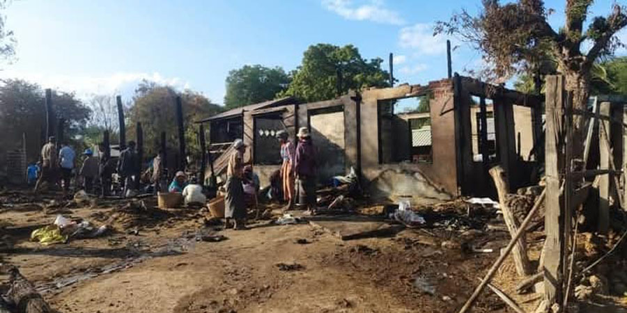 ယင်းမာပင် မြို့သစ်ကျေးရွာကို စစ်တပ်က စစ်ကြောင်းထိုး မီးရှို့ဖျက်ဆီး