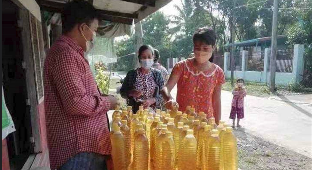 ရန်ကုန်တွင် စားအုန်းဆီတပိဿာ ကျပ် ၁၇,၀၀၀ အထိဖြစ်နေ