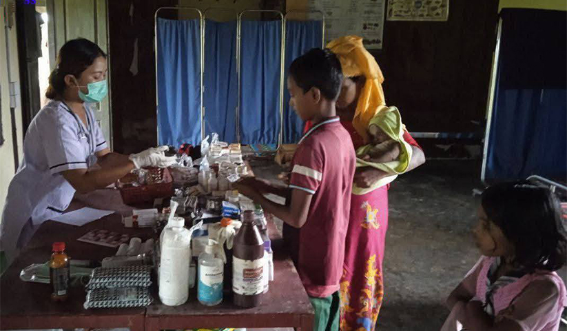 ရခိုင်တွင် ဆေးအခမဲ့ဖြန့်နေသော်လည်း ဆက်သွယ်ရေးအခက်အခဲကြောင့် ထုတ်ယူသူနည်းပါး