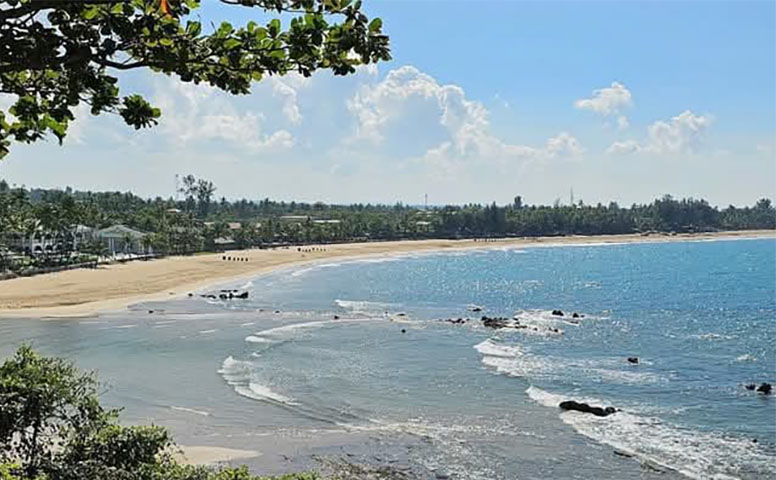 ချောင်းသာတွင် စစ်ကောင်စီက ရဟတ်ယာဉ်ကွင်းတခု အရေးပေါ်ဆောက်နေ