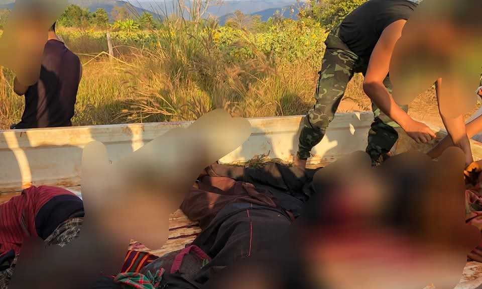 ဆီဆိုင်တွင် ဗုံးကြဲသဖြင့် တောင်သူသားအမိ ၂ ဦးသေဆုံး