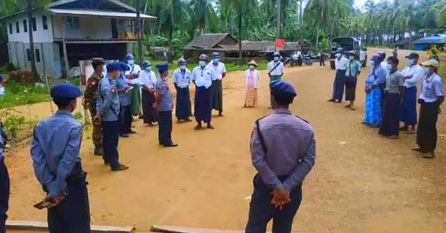 ရွှေသောင်ယံ ဒေသခံများ စစ်ဘေးမရှောင်ရန် စစ်ကောင်စီ တားမြစ်၊ ချောင်းသာတွင် စစ်ရေးပြင်