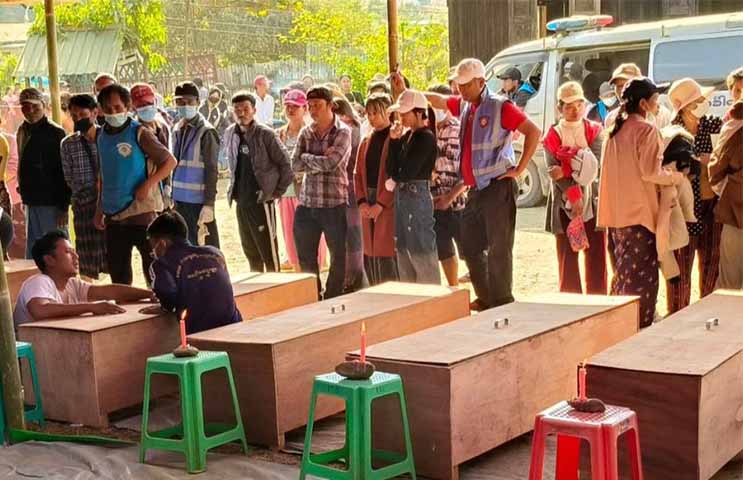ဖားကန့် နွံကန်ပြိုကျမှု သေဆုံးသူ ၃၂ ဦးရှိ