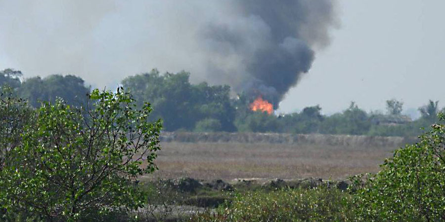 ပုဏ္ဏားကျွန်းတွင် စစ်တပ် လက်နက်ကြီး​ကြောင့် နေအိမ်အချို့ မီးလောင်ပျက်စီး