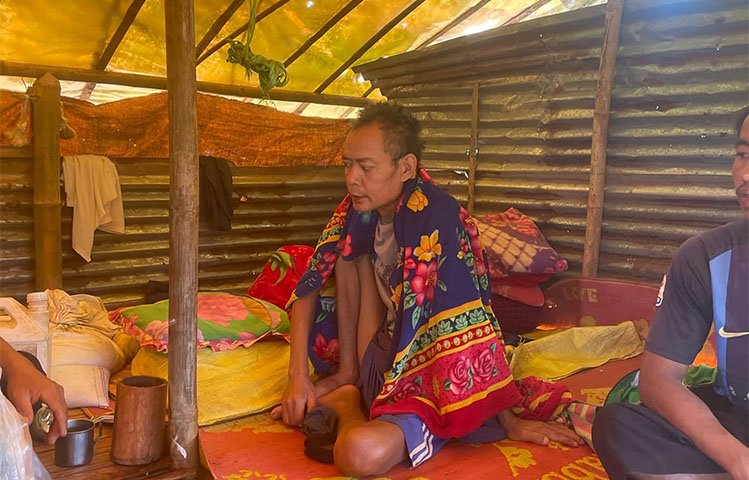 ရှမ်းတောင်တွင်အအေးပိုလာပြီး စစ်ရှောင်များ လေဖြတ်