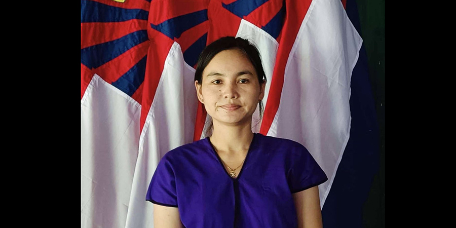 ကရင်အမျိုးသမီးငယ် ပဒိုနော်ရှီးဝါးကို ပဒိုမန်းရှာ လူငယ်ခေါင်းဆောင်ဆု ချီးမြှင့်