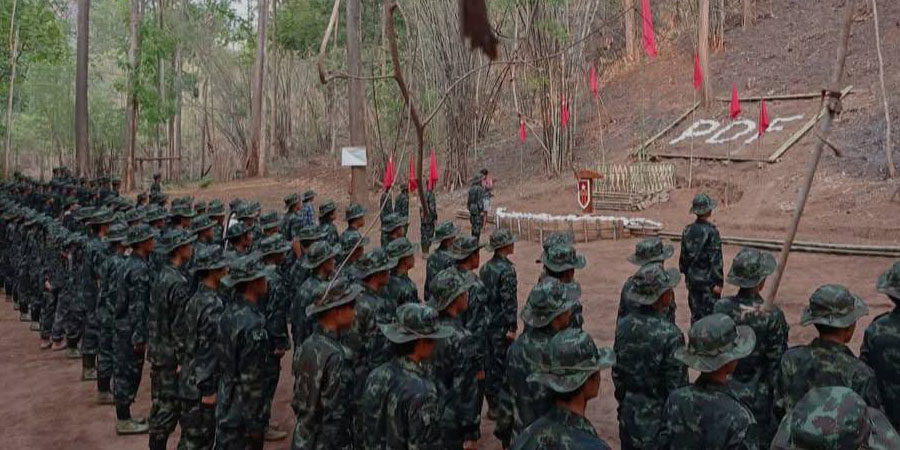 စစ်ရေးအရှိန် မြင့်လာသဖြင့် ဘောလခဲမြို့နေ ပြည်သူများ ရှောင်‌ရှားကြရန် အသိပေး