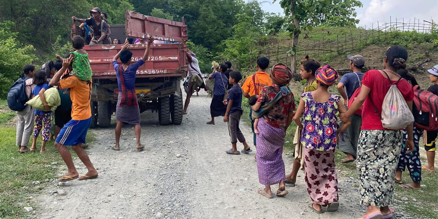 စစ်တပ်တိုက်ခိုက်မှုကြောင့် ၄ နှစ်အတွင်း ချင်းပြည်သူ ၁,၀၀၀ ခန့်သေဆုံး၊ ၃ ရက်ဆက် လေကြောင်းတိုက်ခိုက်မှုကြောင့် ၁၀ ဦးသေဆုံး