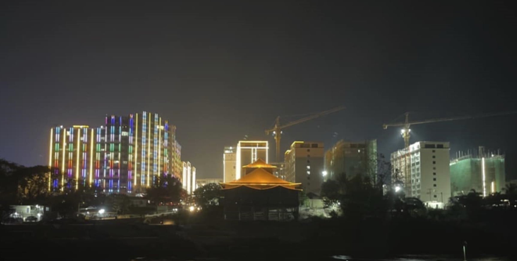 ကျားဖြန့်ဂိုဏ်းများ ကြီးစိုးရာ မြန်မာနယ်စပ် ၅ နေရာကို ထိုင်းက လျှပ်စစ်မီး၊ အင်တာနက်ဖြတ်