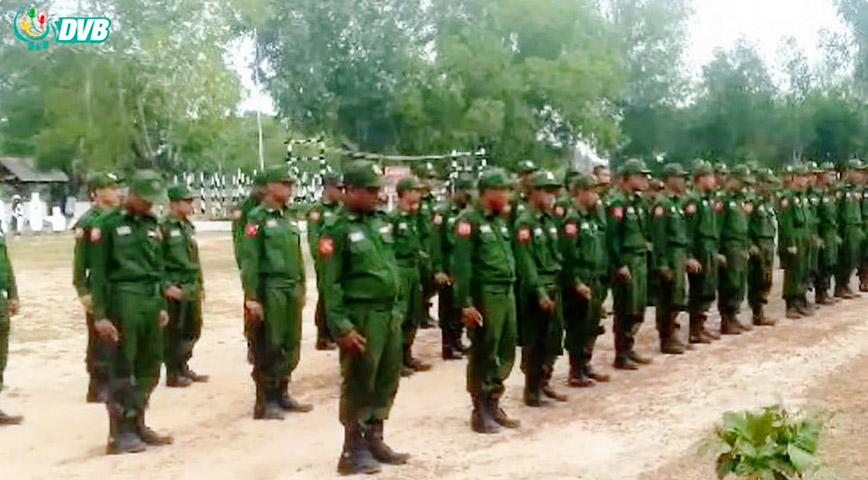 စစ်မှုထမ်းဥပဒေကြောင့် မြို့ပြလူငယ်အချို့ တော်လှန်ရေးတပ်ဖွဲ့များထံ ၀င်ရောက်လာ