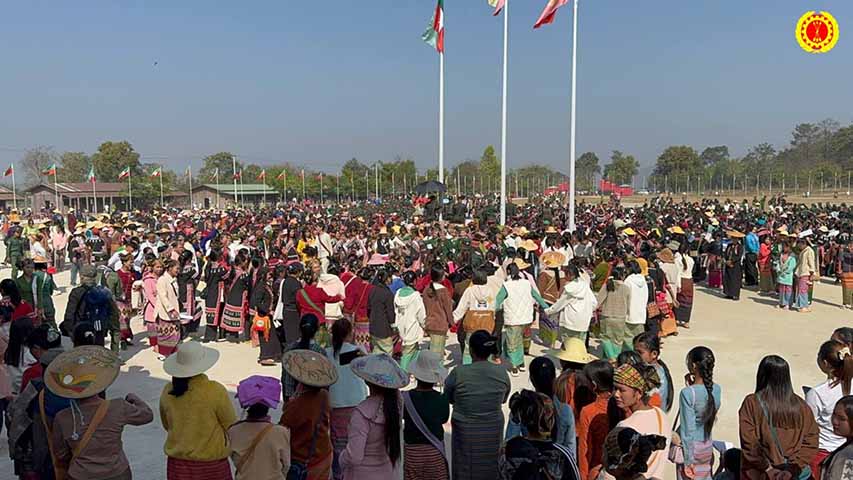 ဖယ်ဒရယ်ဒီမိုကရေစီပြည်ထောင်စုကို လက်တွေ့ဖော်ဆောင်ကြရန် ရှမ်းတိုင်းရင်းသားအဖွဲ့များ တိုက်တွန်း