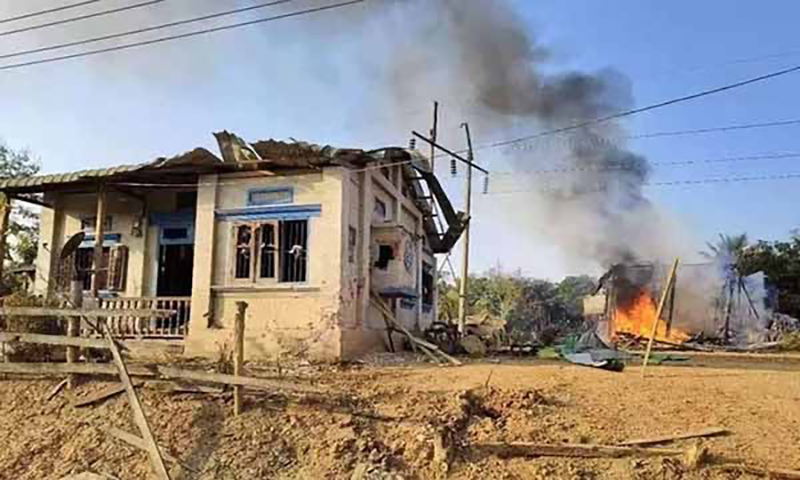 ဗန်းမော်နှင့်ဖားကန့်ကို စစ်ကောင်စီလေကြောင်းကတိုက်ခိုက်သဖြင့် ၂ ဦးသေဆုံး