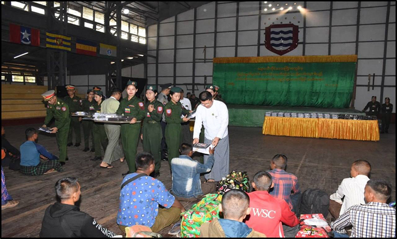 သာပေါင်းမြို့နယ်၌  မဲပေါက်သူကို လူငှားထည့်ခွင့်မပြုဘဲ စစ်မှုထမ်းခိုင်း  