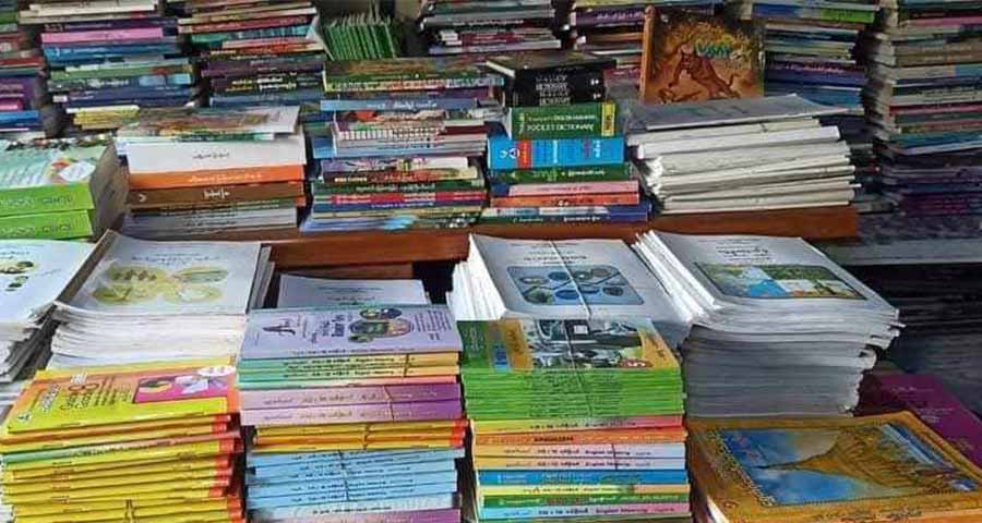 အထက်တန်းအဆင့် ကျောင်းသားများ၏ ပုံနှိပ်စာအုပ်များအား ပြန်သိမ်းမည်