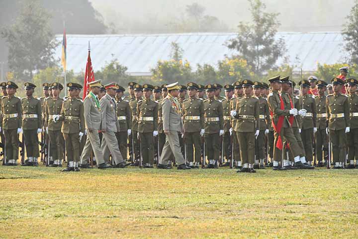 တရားသောစစ် ဆင်နွှဲနေဟု စစ်ခေါင်းဆောင်ပြော