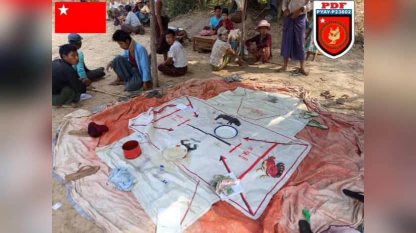 ပေါက်ခေါင်းတွင် စစ်တပ်ဒေါက်တိုင်များလုပ်သည့် လောင်းကစားဝိုင်းကို PDF ဖမ်းဆီး