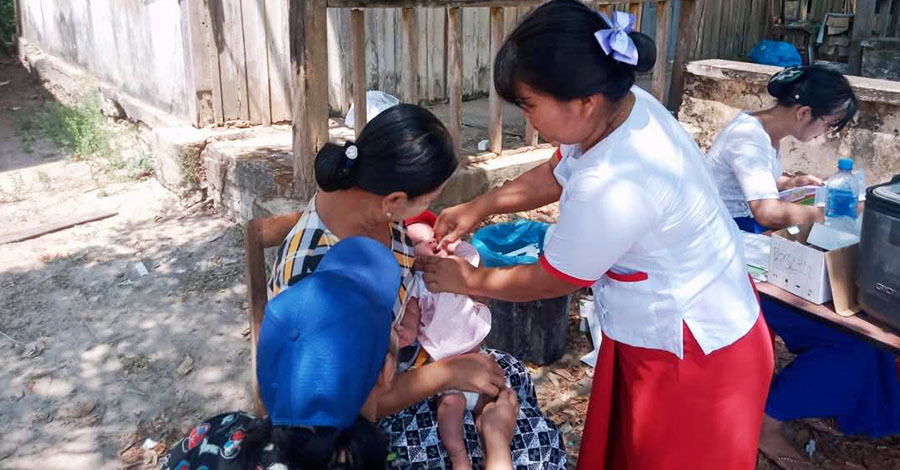 ရခိုင်တွင် ကာကွယ်ဆေးမထိုးနိုင်သဖြင့် ကလေးငယ်များ ကျန်းမာရေး စိုးရိမ်ရ