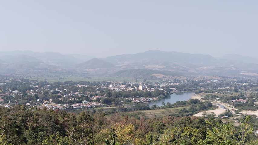 သီပေါတွင် စစ်ကျန်လက်နက်ပစ္စည်းများ ရှာဖွေရောင်းချမှု ဈေးကွက်တခုဖြစ်လာ