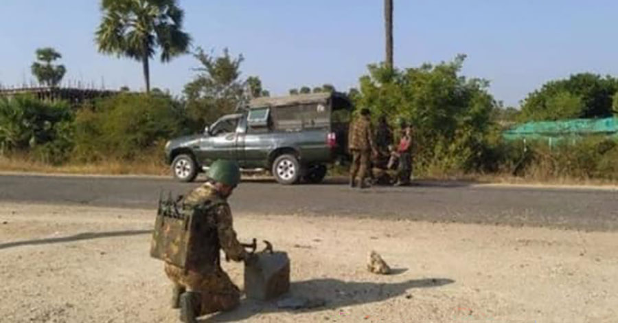 သာပေါင်းတွင် စစ်ကောင်စီ ထောင်ထားသည့်မိုင်းကို နင်းမိပြီး ဒေသခံ ၁ ဦး ခြေ ၂ ဖက်ပြတ်