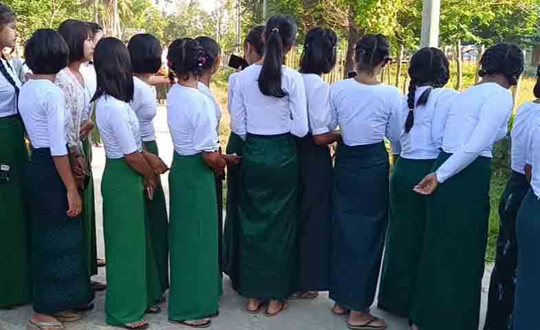 ရခိုင်တွင် တက္ကသိုလ်ဝင်စာမေးပွဲ ဖြေဆိုခွင့်မရသဖြင့် ကျောင်းသား၊ ကျောင်းသူများ အခက်ကြုံ