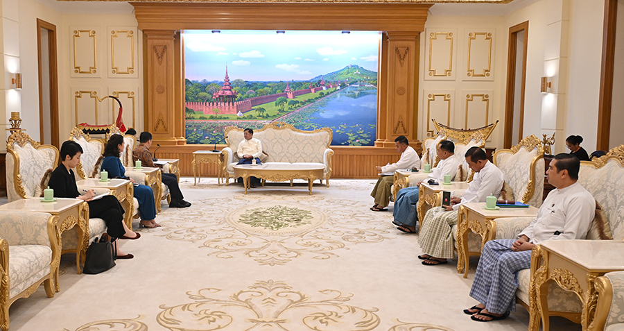 စစ်ခေါင်းဆောင် ရုရှားမှ ပြန်လာပြီးနောက် တရုတ်အထူးကိုယ်စားလှယ် တွေ့ဆုံ 
