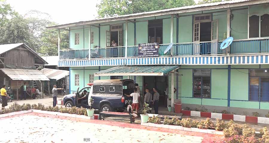 ပြည်မြို့တွင်  အစ္စလာမ်နှင့် ဟိန္ဒူဘာသာဝင်များကို စစ်တပ်က ဖမ်းဆီးပြီး စစ်မှုထမ်းခိုင်း