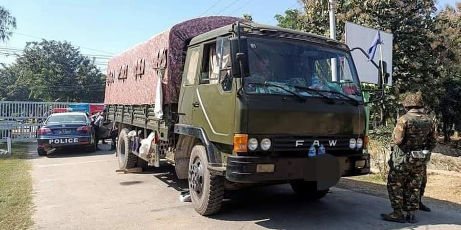 ဘိုကလေးနှင့် မော်ကျွန်းက အဓမ္မစုဆောင်းခံရသည့်လူငယ် ၁၅၀ ကျော် ရန်ကုန် စစ်သင်တန်းသို့ ပို့