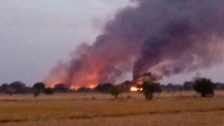 ရေစကြိုတွင် စစ်တပ်က နေအိမ် ၄၀၀ နီးပါး မီးရှို့ဖျက်ဆီး၊ PDF ရဲဘော်အပါအဝင် ပြည်သူ ၂၀ နီးပါး အသတ်ခံရ