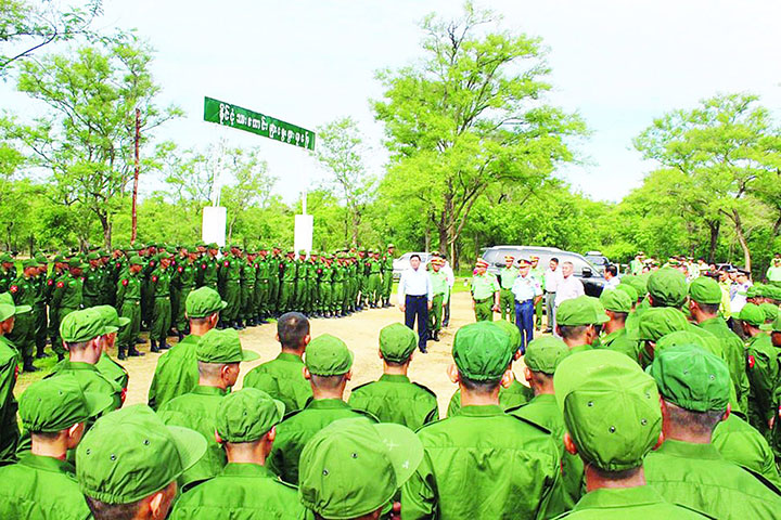 EAO ထိန်းချုပ်ဒေသနှင့် ပြည်ပရောက် မြန်မာများ နေရပ်ပြန်လာကြရန် စစ်ကောင်စီ ထပ်မံ ဖိတ်ခေါ်
