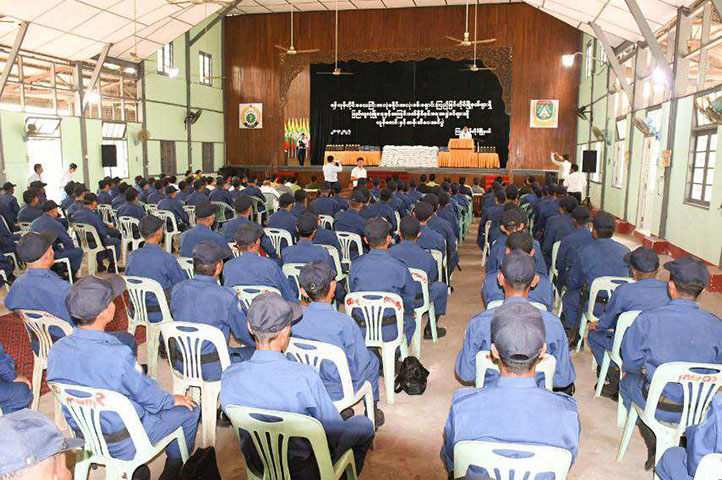 ရန်ကုန်သင်္ကြန် လုံခြုံရေးအတွက် ပလကဖ အဖွဲ့ကို ယူနီဖောင်းထုတ်ပေး
